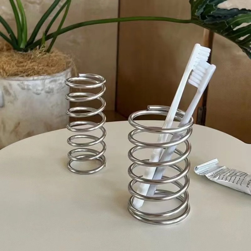 Stainless Steel Toothbrush Hol - Tiny Home Bathroom Kit のレビューと価格