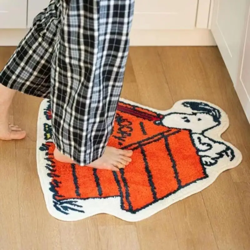 Cute Cartoon Snoopy House Shap - Home Goods Bathroom Mats のレビューと価格