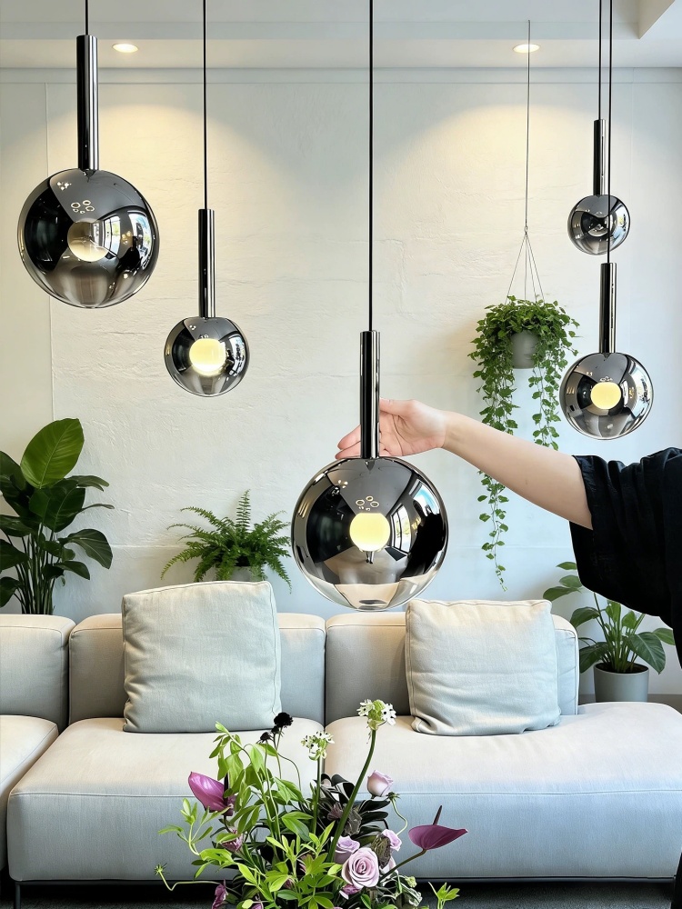 Smoke Gray Gradient Glass LED  - Home Of The Year Bathroom のレビューと価格