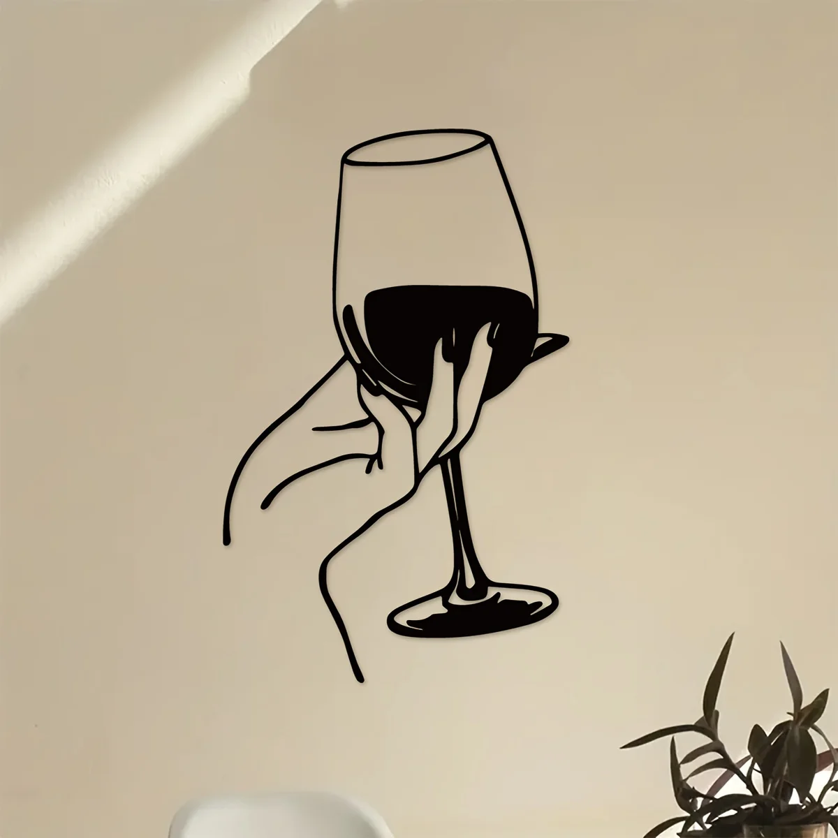 Wine Lover Lady Hand Metal Wal - Home Goods Bathroom のレビューと価格