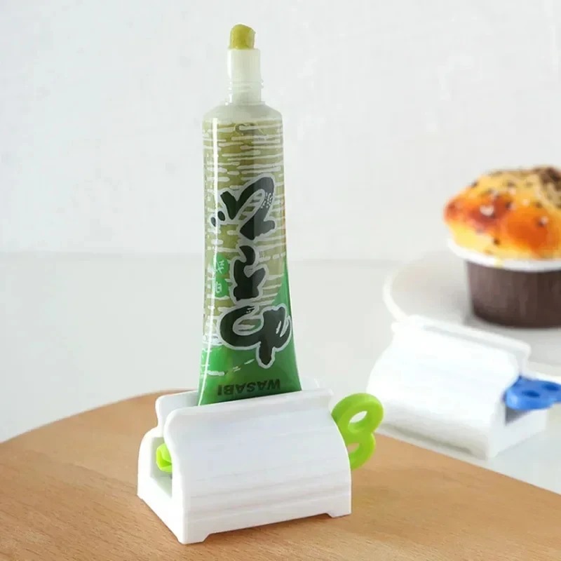 Home Toothpaste Dispenser Sque - Tiny Home Bathroom Kit のレビューと価格