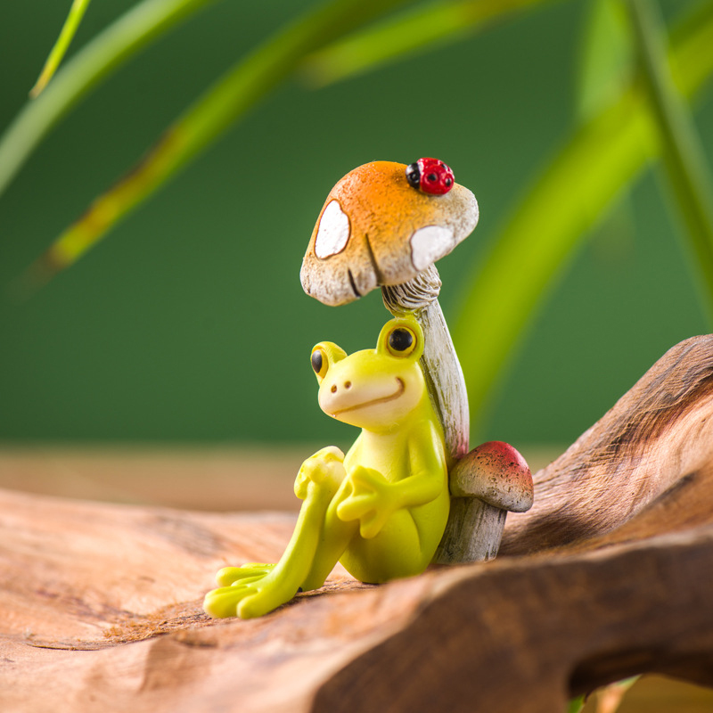 Resin Funny Frog Figurines For - Tiny Home Bathroom Kit のレビューと価格