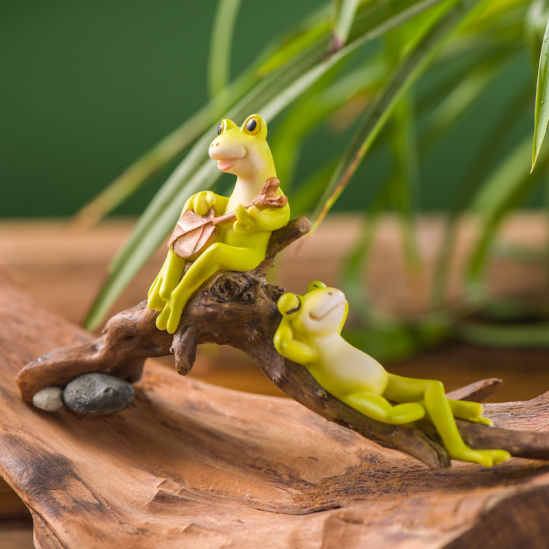 Resin Funny Frog Figurines For - Tiny Home Bathroom Kit のレビューと価格